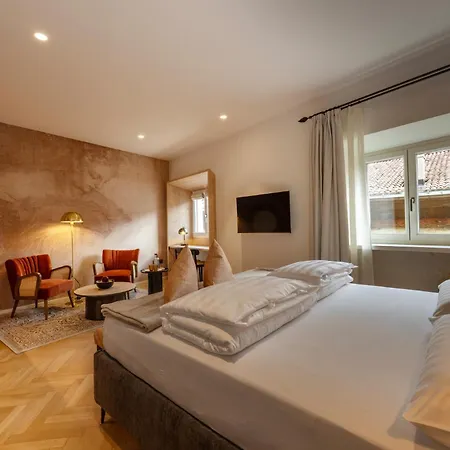 Palazzo Orne - Esclusive Тренто