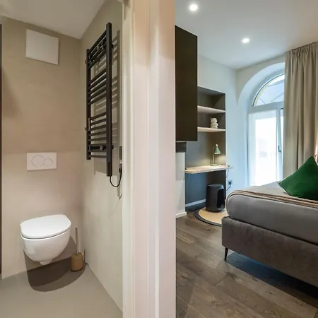 Проживание в семье Palazzo Orne - Esclusive