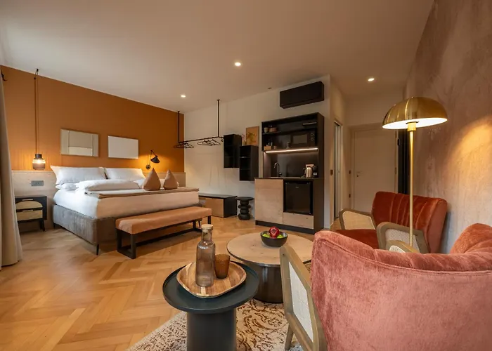 Séjour chez l'habitant Palazzo Orne - Esclusive